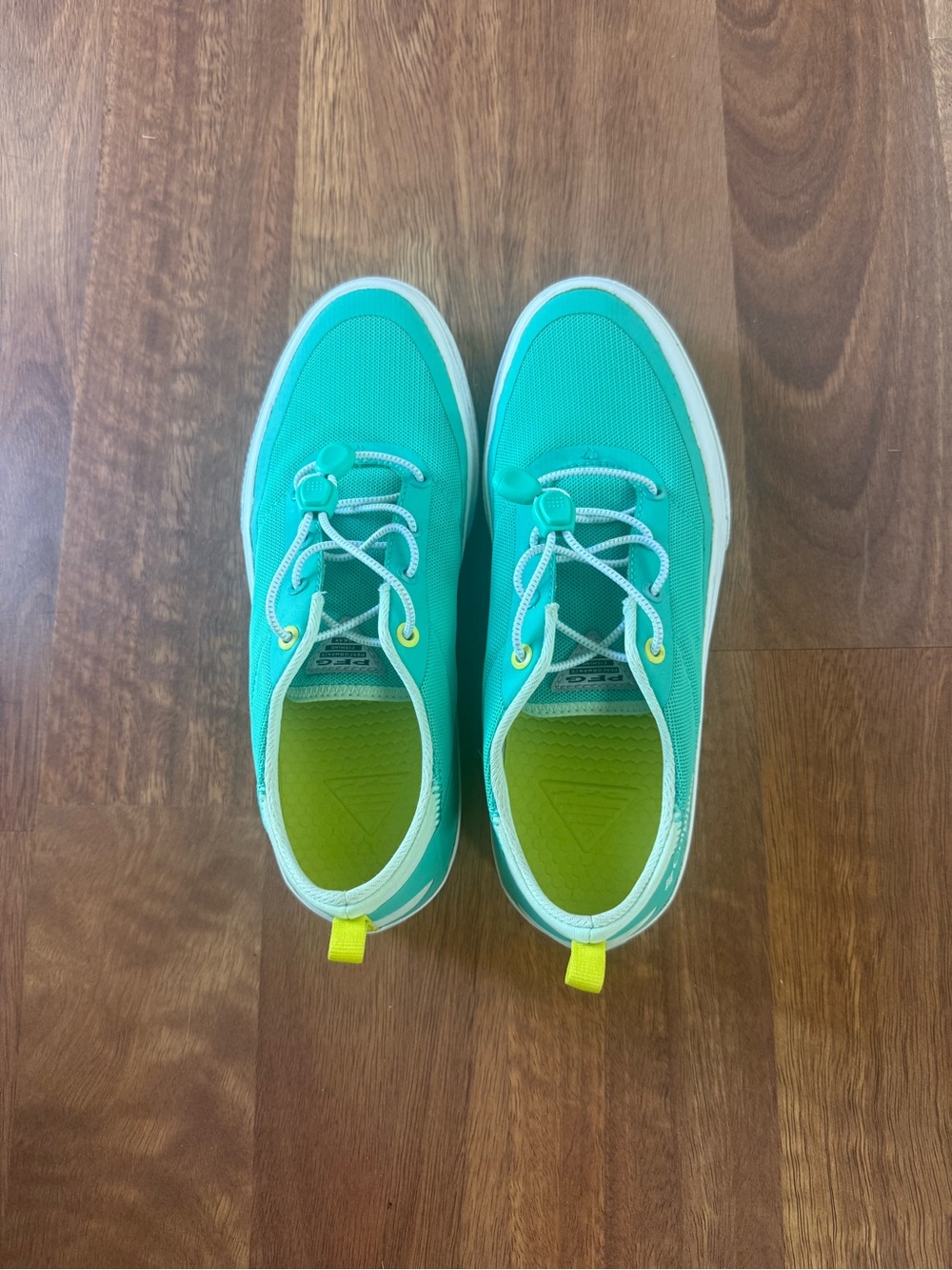 Columbia Aqua Teal Sneakers with Yellow Accents